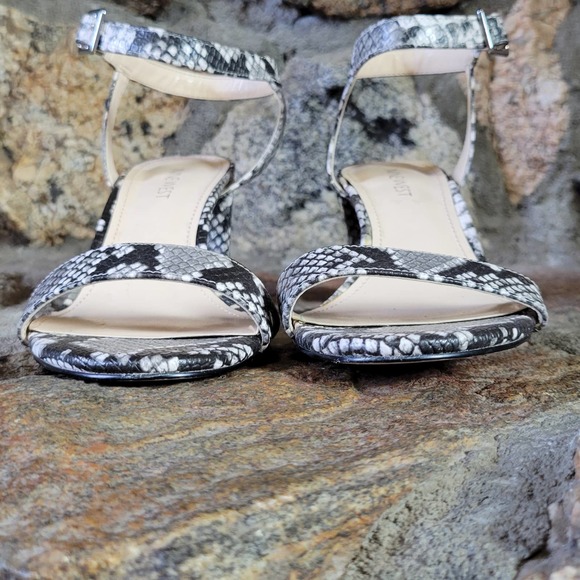 Nine West Pixel Black Snake Embossed Heel - Picture 3 of 8